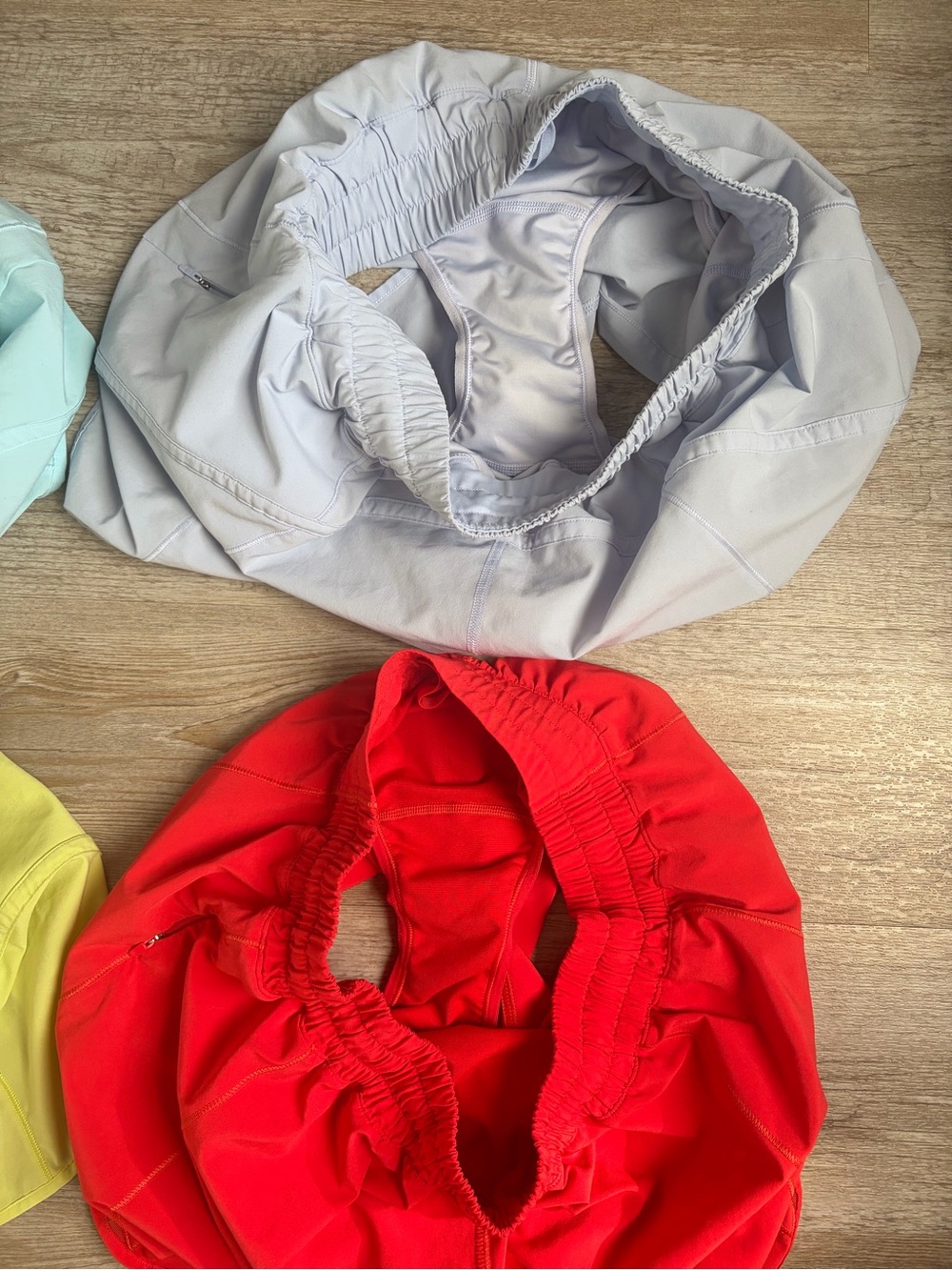 Lululemon Women’s Mixed Style Bundle of Shorts size 6&8 - Picture 4 of 5